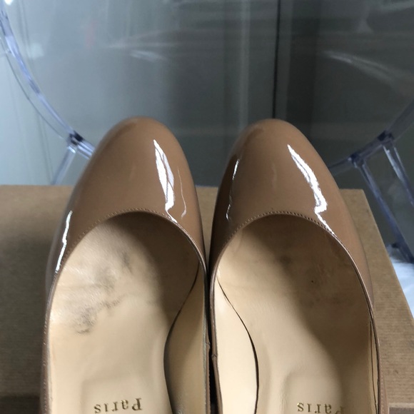 Christian Louboutin 100 Patent Camel Pump - Picture 8 of 9